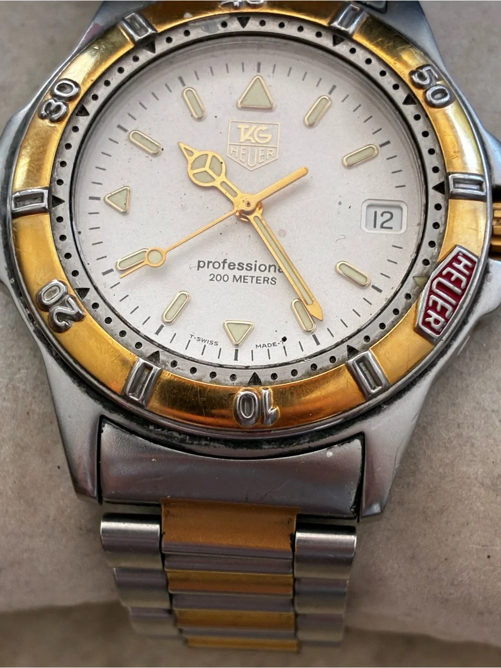TAG Heuer 4000 Professional Date 38mm  - WF1120-0
